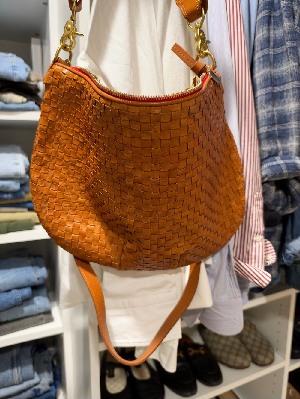 Clare V Moyan Messenger Woven Crossbody Bag in Cognac Brown with Gold Hardware - Picture 10 of 14